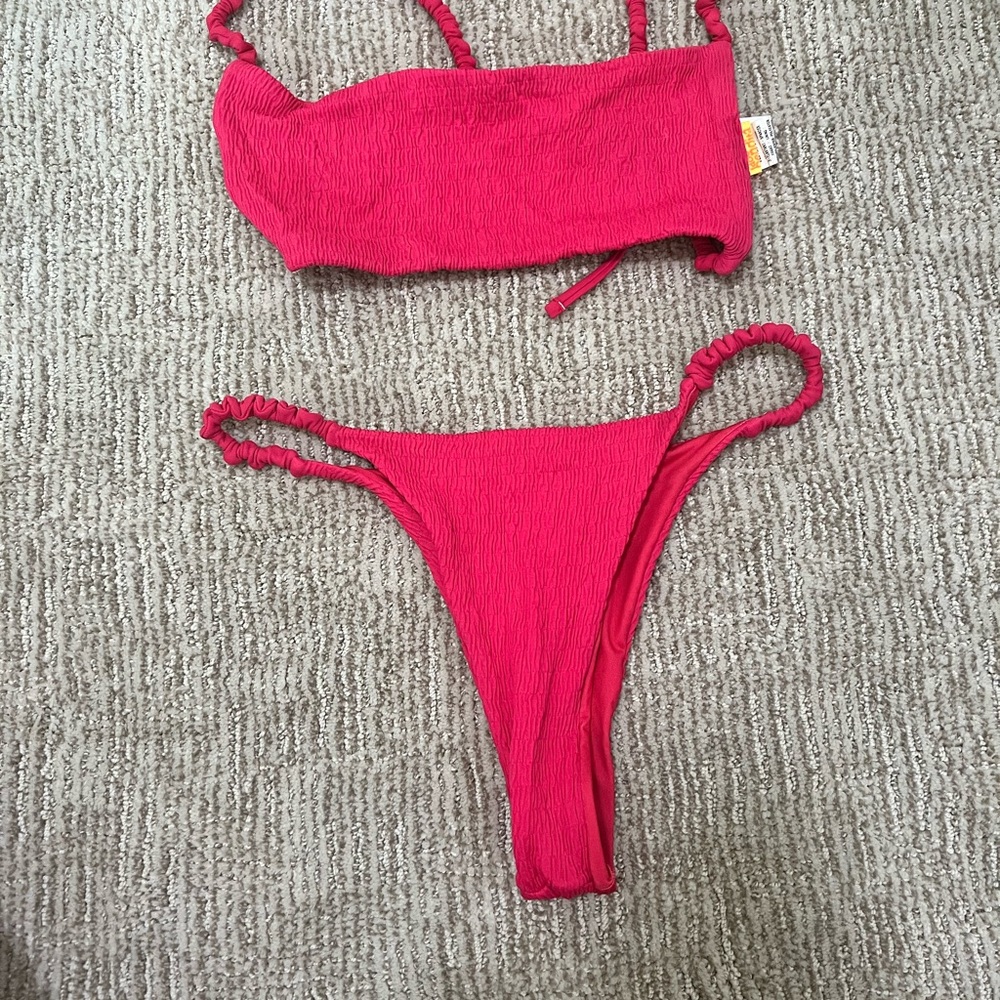 Agua Bendita Vibrant Pink Swimwear